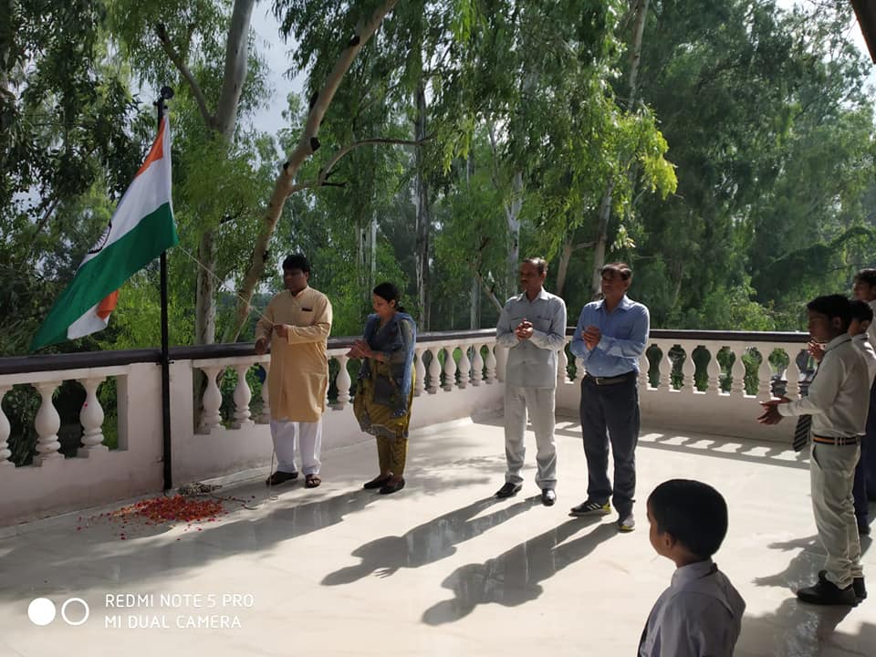 Lucknow Public Inter College  